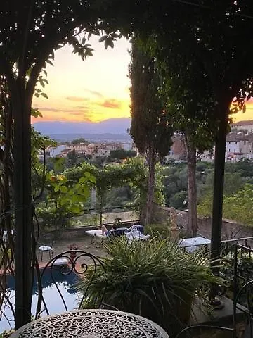 Quattro Gigli Hotel Montopoli in Val dʼArno