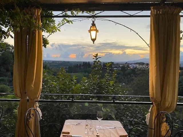 Hotel Quattro Gigli Palace Montopoli in Val dʼArno
